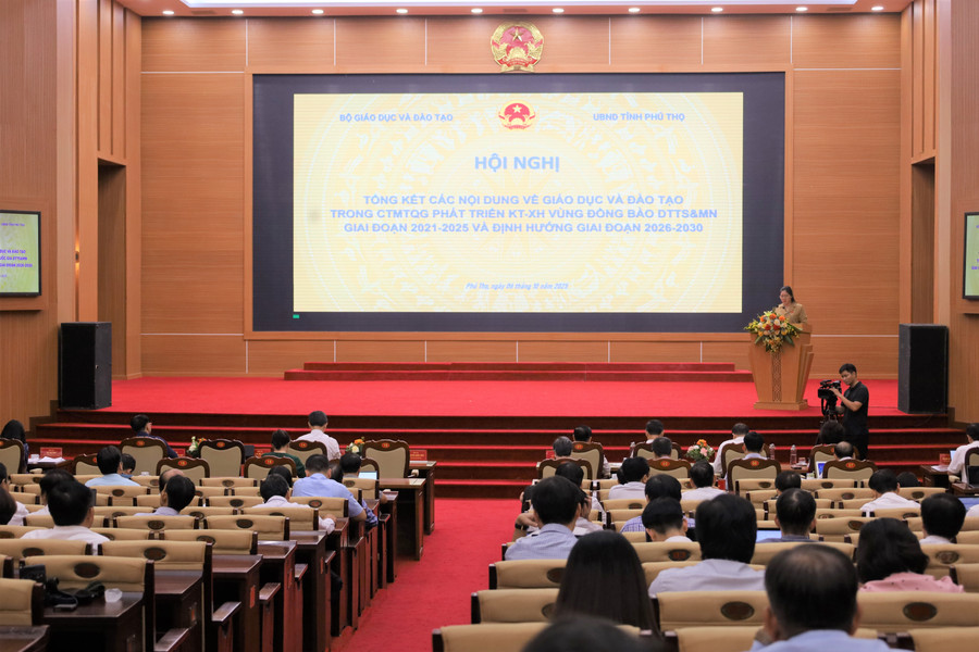 Đào tạo nghề cho lao động dân tộc thiểu số được bàn thảo sâu rộng tại hội nghị tổng kết các nội dung về GD&ĐT trong CTMTQG về phát triển KT-XH vùng đồng bào DTTS&MN giai đoạn 2021-2025.