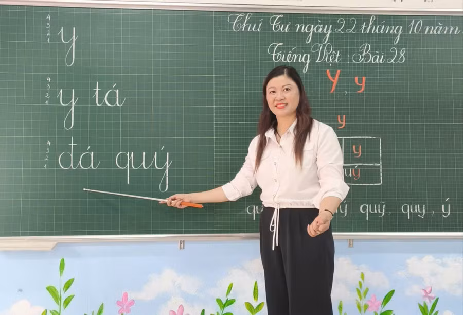 Cô Đoàn Út sáng kiến ra kĩ thuật viết chữ tròn li.