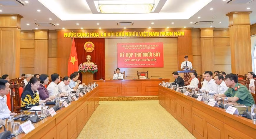 Toàn cảnh kỳ họp.