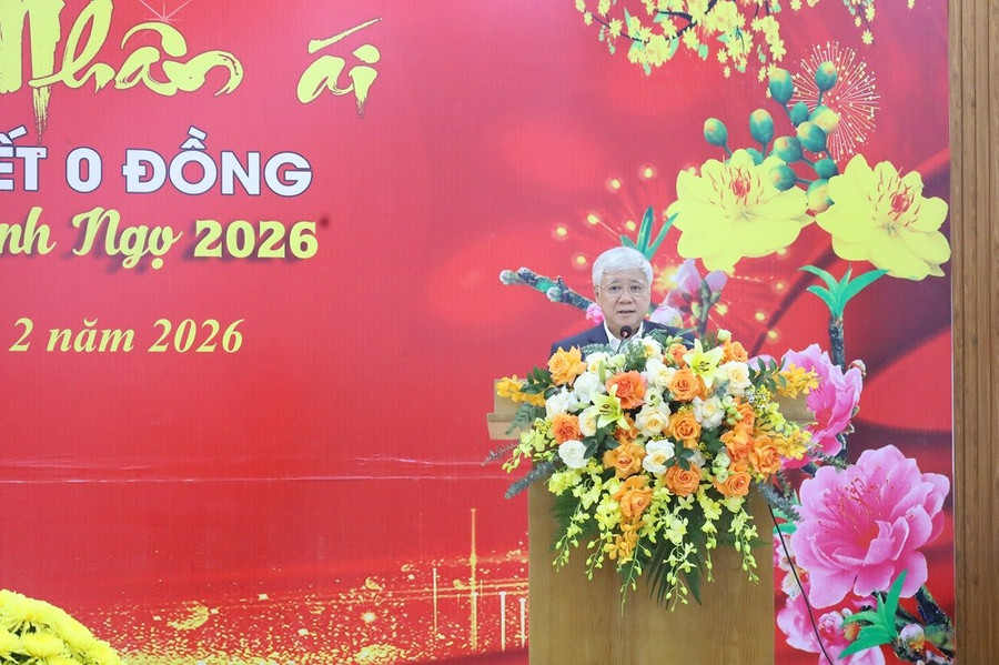 Phó Chủ tịch Thường trực Quốc hội Đỗ Văn Chiến phát biểu tại buổi trao quà Tết.