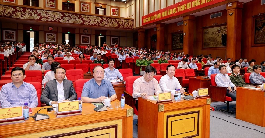 Quang cảnh hội nghị tại điểm cầu trực tiếp cấp tỉnh. (Ảnh: Khánh Linh)
