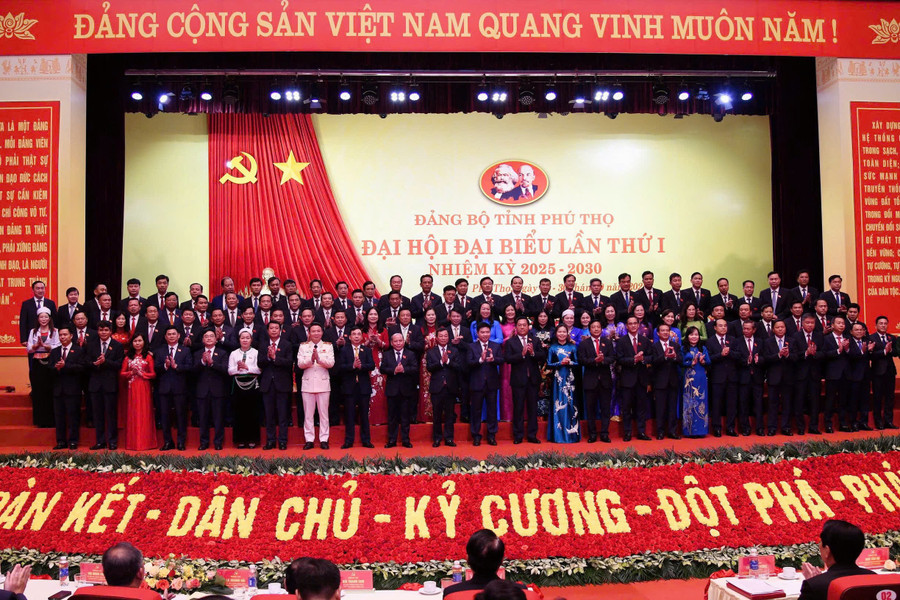 Ra mắt Ban chấp hành Đảng bộ tỉnh Phú Thọ lần thứ I, nhiệm kỳ 2025-2030. s2.jpg