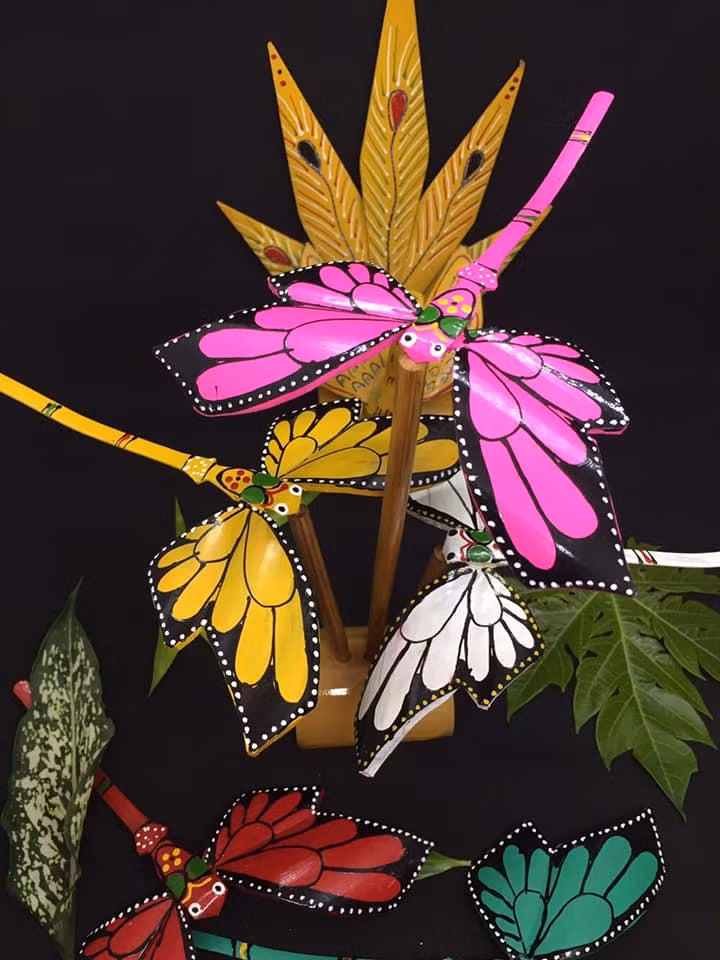 tha chuon chuon tre bay khap the gioi (1).jpg