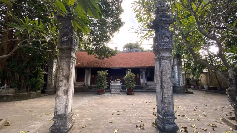 Đền Trấn Vũ ở Ngọc Trì, phường Thạch Bàn (Long Biên, Hà Nội).