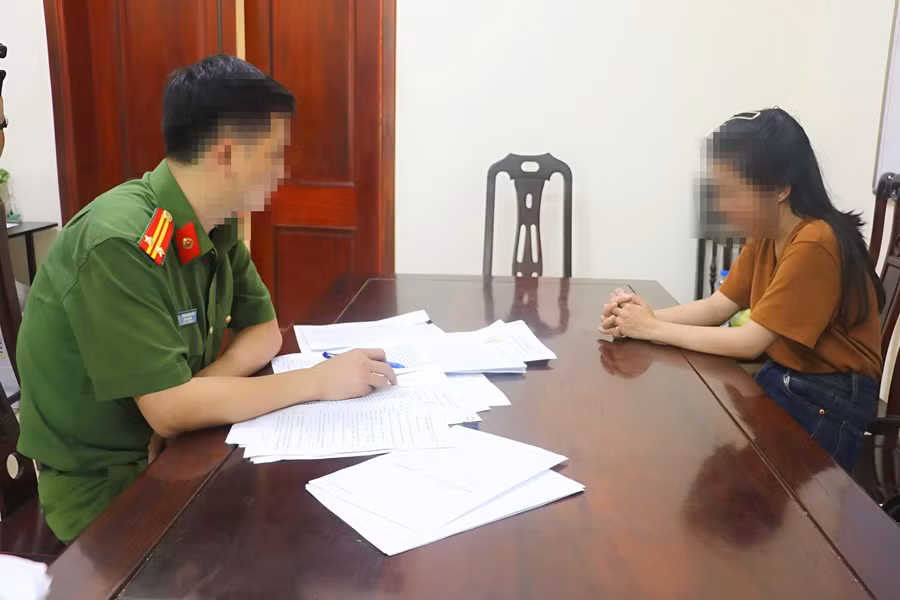 nghe an no ro toi pham lua dao chiem doat xe o to (1).jpg