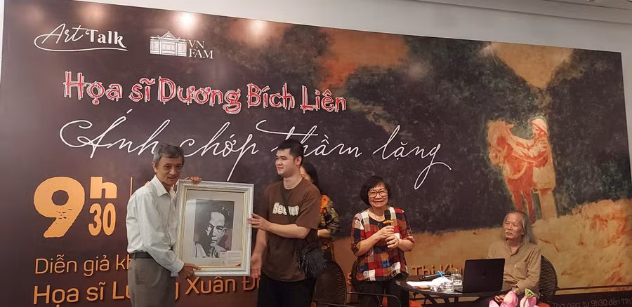 nho ve danh hoa duong bich lien (1).jpg