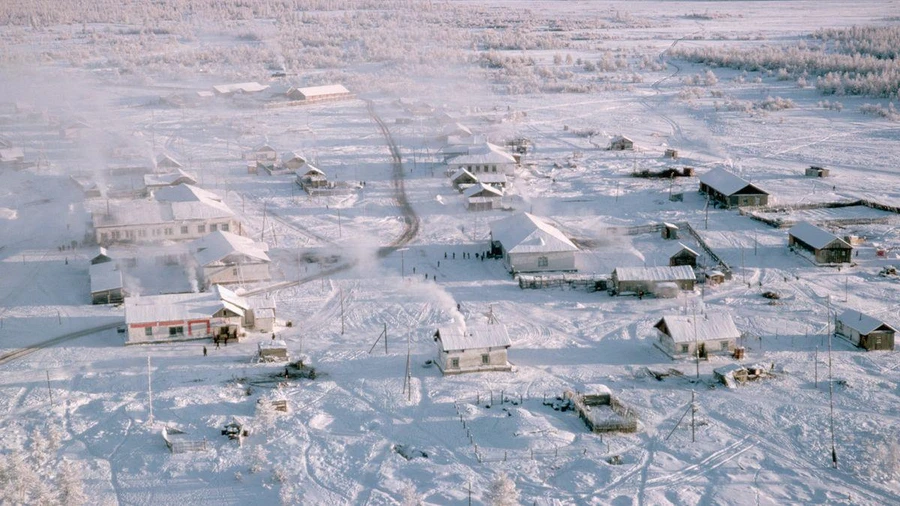 Oymyakon, một khu định cư ở Siberia với khoảng 500 người, đã đạt tới nhiệt độ băng giá âm 96,2 độ F (âm 71,2 độ C) vào năm 1924.