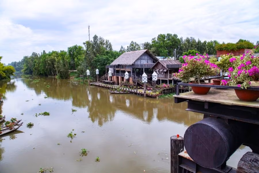 kham pha ve dep rung tram tra su (5).JPG