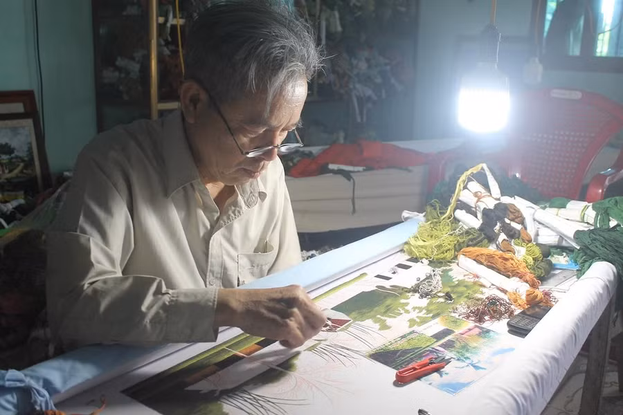 Doc dao nghe theu tay minh lang (1).jpeg