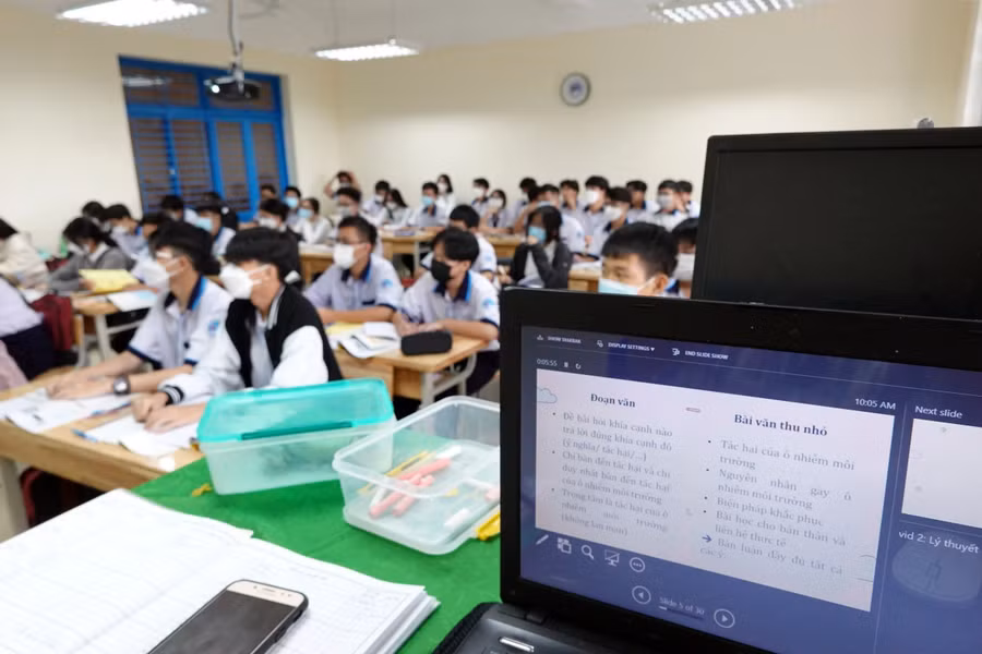 luc day manh me thay doi day va hoc 1.jpg