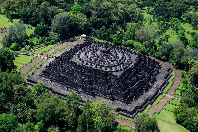 Toàn cảnh Ba La Phù đồ nhìn từ trên cao. Ảnh minh họa: Historia.nationalgeographic.com.es