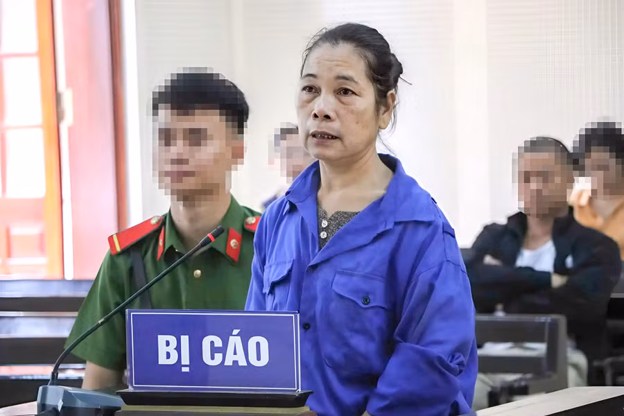 Bị cáo Nguyễn Thị Dung tại phiên tòa sơ thẩm. Ảnh: Phạm Tâm