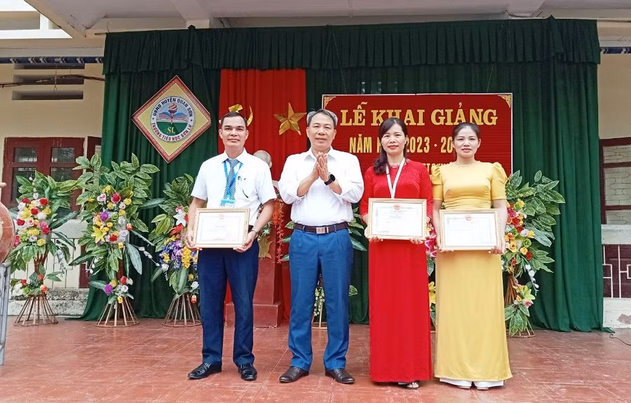 anh-khai-giang.jpg