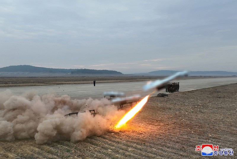 lanh-dao-trieu-tien-kim-jong-un-chi-dao-thu-nghiem-drone-07.jpg