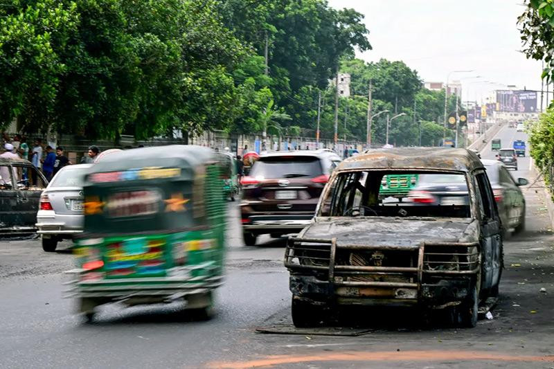 bangladesh-cam-bieu-tinh-20-07-07.jpg