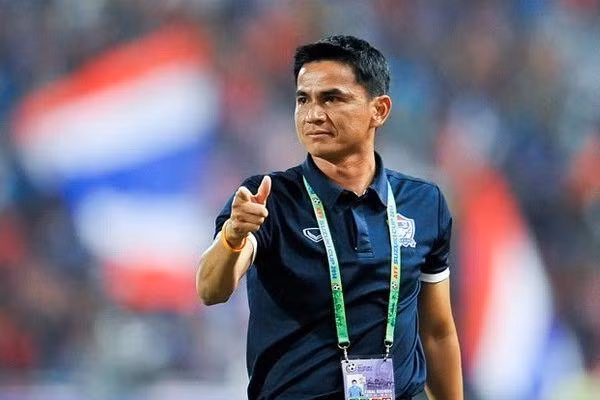 HLV Kiatisak có cơ hội dẫn dắt đội trẻ Thái Lan.