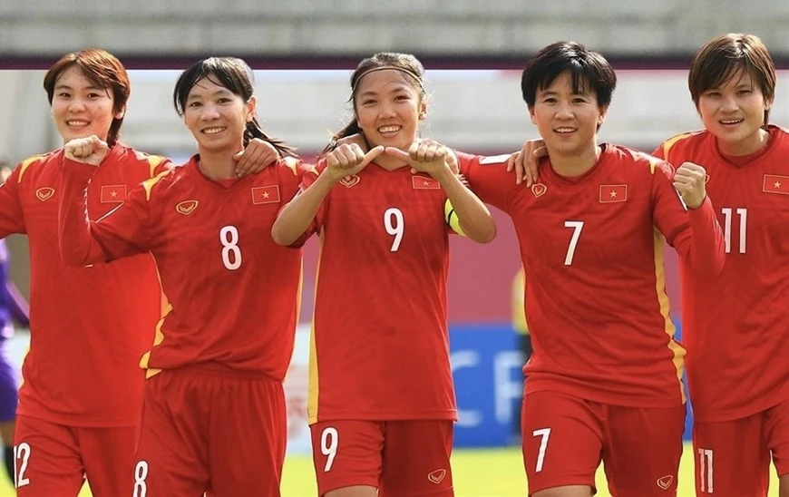 Tuyển nữ Việt Nam xếp 37 thế giới trên bảng xếp hạng FIFA.