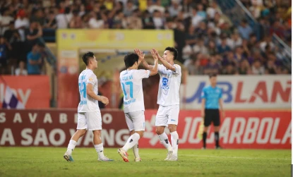 Thép Xanh Nam Định thắng ấn tượng Hoàng Anh Gia Lai ở vòng 23 V-League.