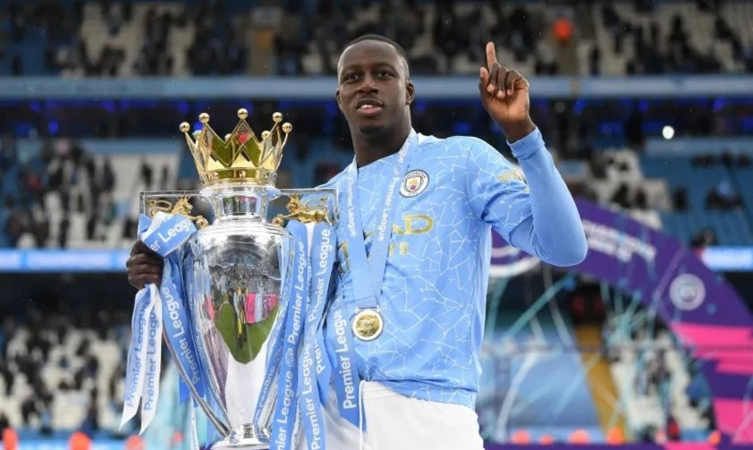 Benjamin Mendy thắng kiện Man City.