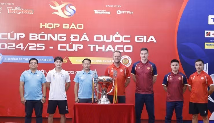 Trận Siêu cúp Nam Định - Công an Hà Nội diễn ra 18h giờ ngày 9/8.