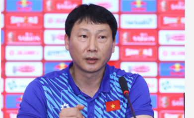 HLV Kim Sang-sik hài lòng với chiến thắng của U23 Việt Nam trước Lào.