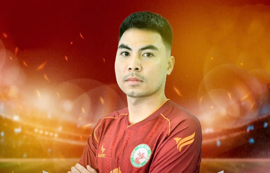 Đức Huy gia nhập Bình Định sau khi rời Nam Định FC.