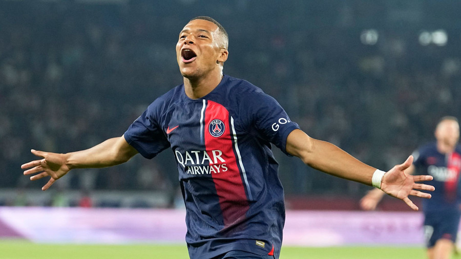 Mbappe thắng kiện đội bóng cũ PSG.