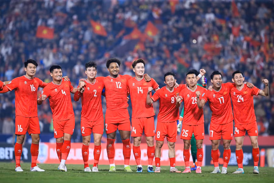 Tuyển Việt Nam đóng góp 4 cầu thủ ở trận giao hữu của Man United.