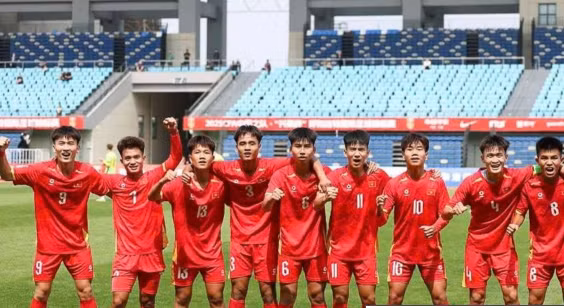 U16 Việt Nam thi đấu ấn tượng ở ở Giải U16 quốc tế CFA Team China 2025.