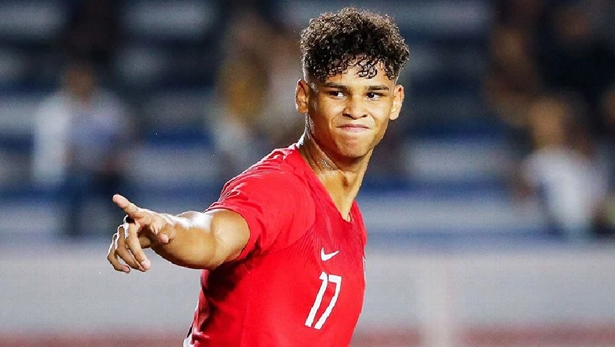 Trung vệ Irfan Fand được gọi vào đội ASEAN All-stars đối đầu Man United.