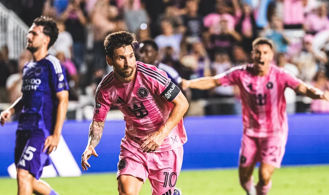 Messi lập cú đúp bàn thắng đưa Inter Miami vào chung kết Leagues Cup 2025.