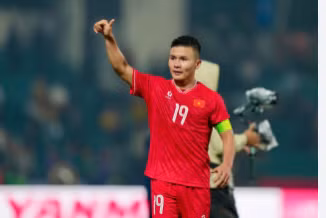 Quang Hải góp công giúp tuyển Việt Nam thắng đậm tuyển Lào.