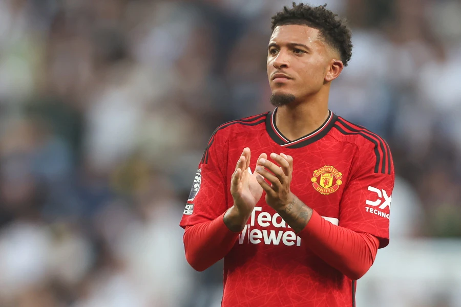 Jadon Sancho sắp ký hợp đồng với Chelsea.