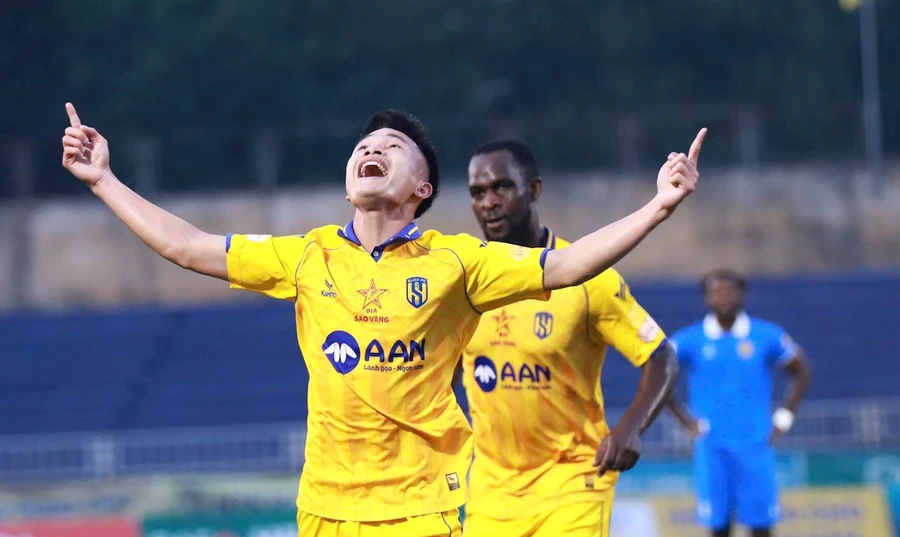Sông Lam Nghệ An tiếp đón Hoàng Anh Gia Lai ở vòng 25 V-League.