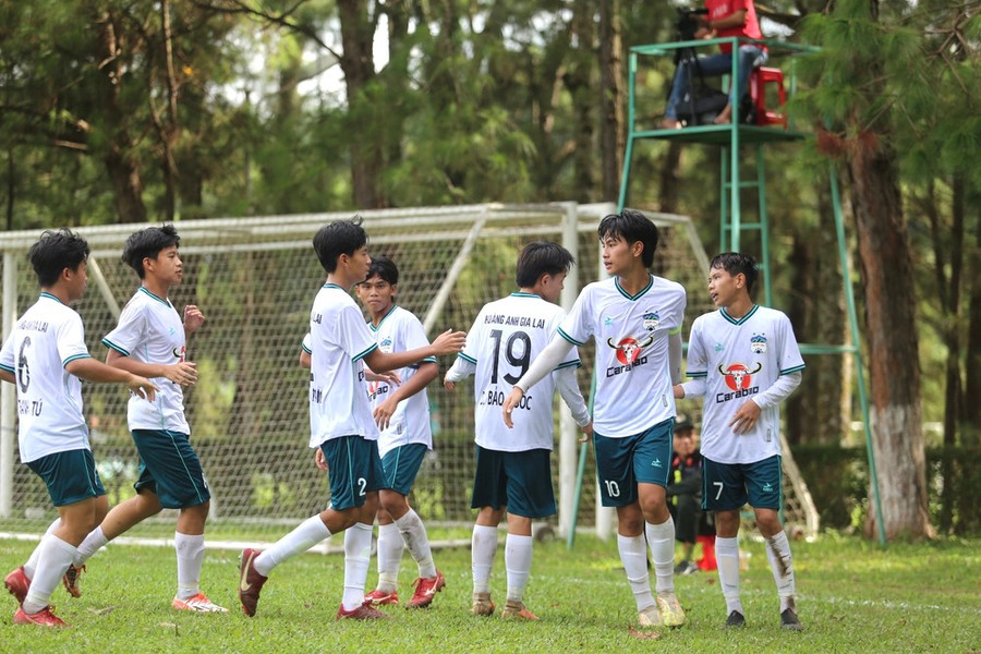 U15 Hoàng Anh Gia Lai đang rất quyết tâm đoạt tấm vé vào tứ kết U15 quốc gia.