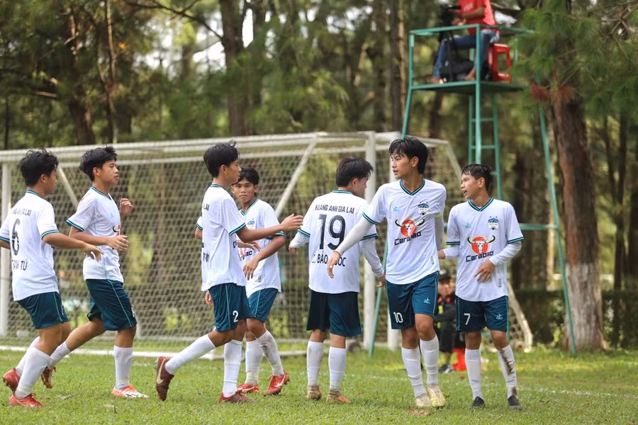 U15 Hoàng Anh Gia Lai đang rất quyết tâm đoạt tấm vé vào tứ kết U15 quốc gia.
