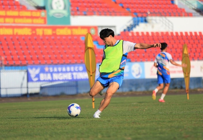 Công Phượng chưa thể ra sân thi đấu vì chấn thương.