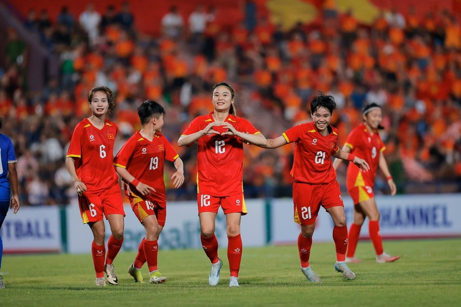 Tuyển nữ Việt Nam bỏ xa Thái Lan trên bảng xếp hạng FIFA.