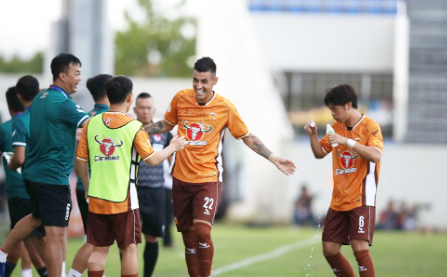 Hoàng Anh Gia Lai gặp đối thủ cứng cựa ở vòng 2 V-League.