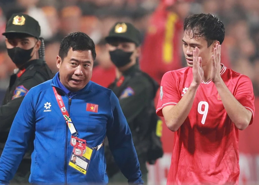 Văn Toàn lỡ hẹn với bán kết AFF Cup 2024 vì chấn thương.