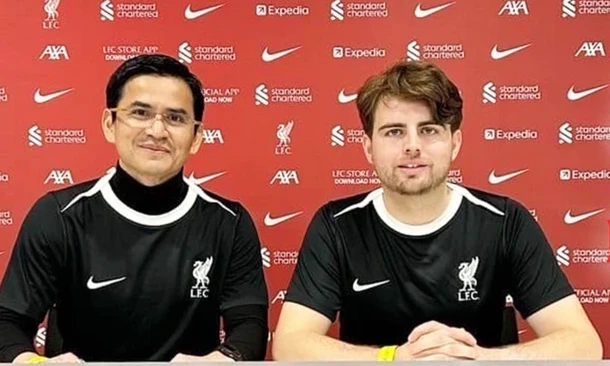 HLV Kiatisak làm giám đốc Học viện bóng đá Quốc tế Liverpool FC tại Thái Lan.