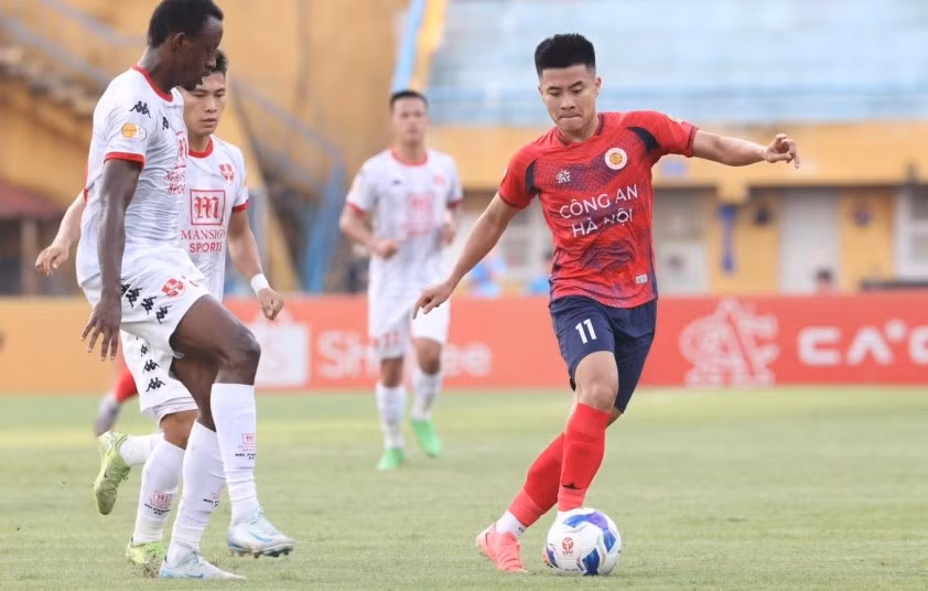 Hải Phòng FC thua Công an Hà Nội ở lượt trận đá sớm vòng 6 V-league.