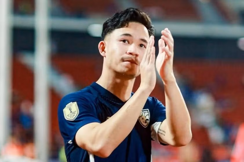 Supachok bị loại khỏi tuyển Thái Lan ở giải Asian Cup vì chấn thương.