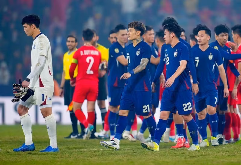 Tuyển Thái Lan trở thành cựu vương AFF Cup.