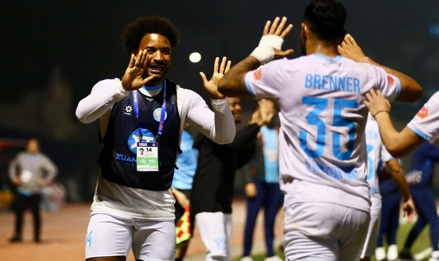 Thép Xanh Nam Định cạn kiệt cơ hội bảo vệ ngôi vương V-League