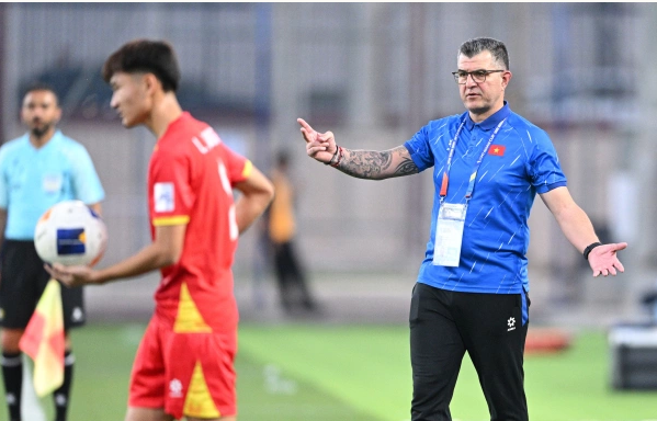 U17 Việt Nam nhận nhiều lời khen sau trận hòa Nhật Bản.