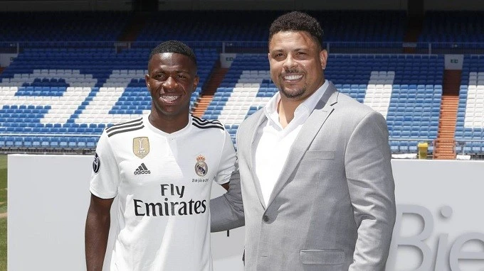 Vinicius sắp đuổi kịp Ronaldo về thành tích ghi bàn ở Real Madrid.