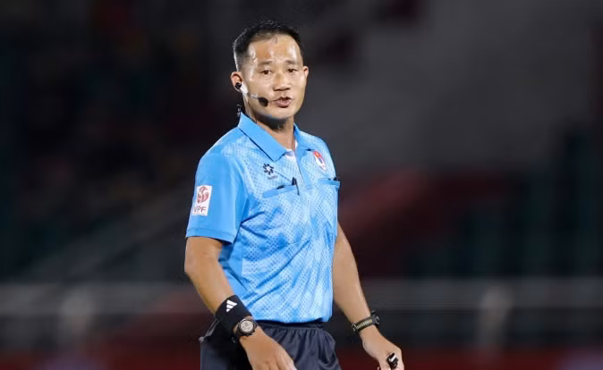 Trọng tài Trần Đình Thịnh qua đời ở tuổi 43 sau buổi kiểm tra thể lực.