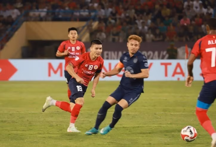 Quang Hải quyết tâm giúp Công an Hà Nội vô địch Cúp C1 Đông Nam Á.