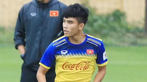 Trần Văn Bửu sớm chia tay V-League vì chấn thương.